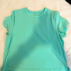 Lululemon classic fit cotton short sleeve, size 8, seafoam green